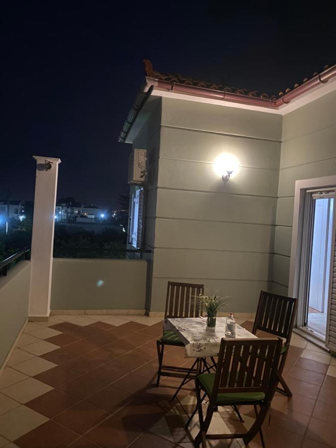 Dimitris Corinthian Villa ヴラハティ エクステリア 写真